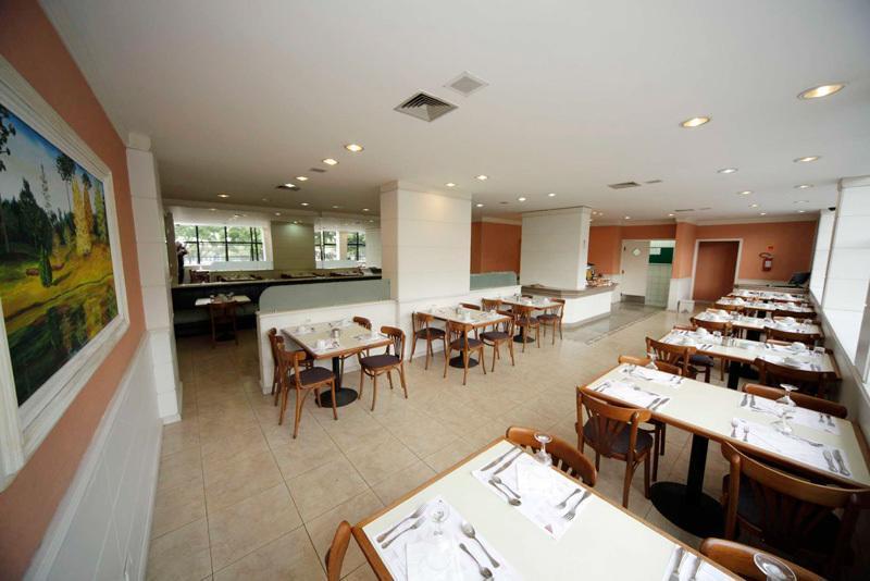 Rede Andrade Vernon Curitiba Exterior photo