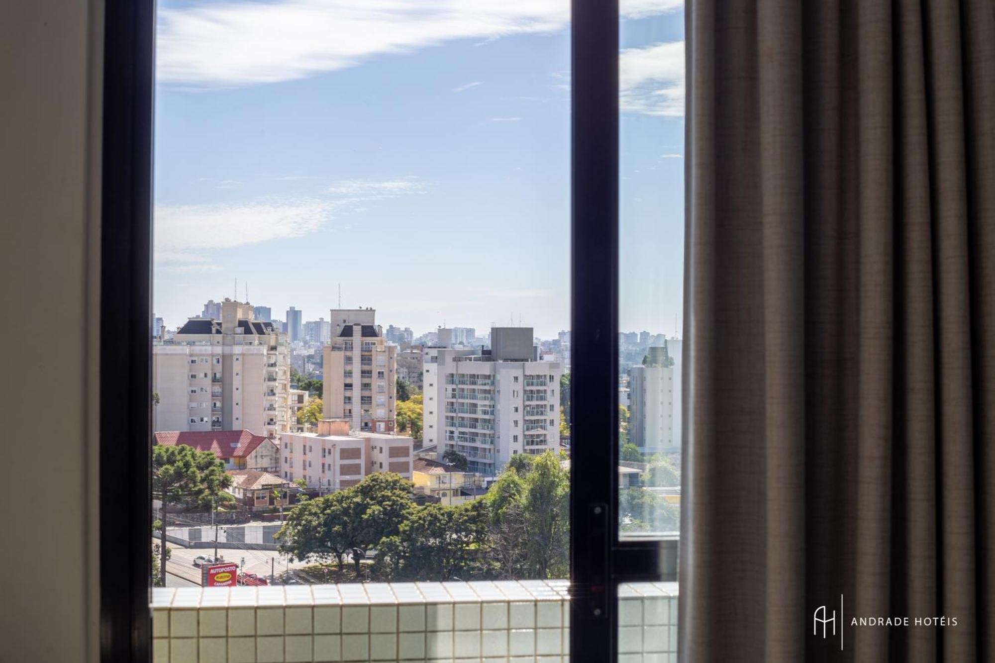 Rede Andrade Vernon Curitiba Exterior photo